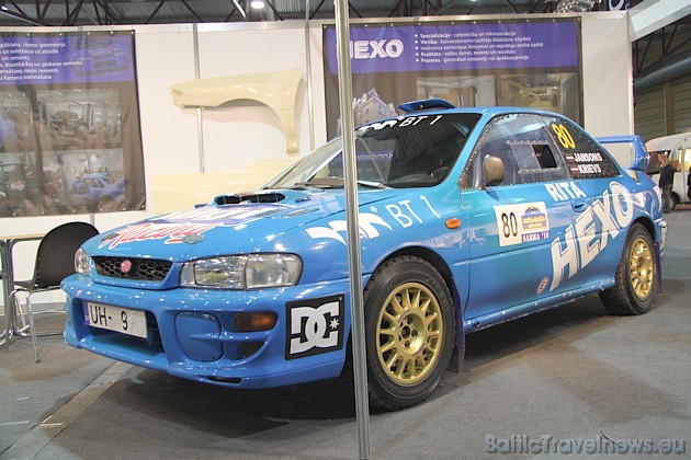 Subaru sporta automašīna 41529