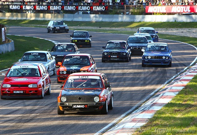 HGK Motorsport un Baltic Motorsport Partners rīkotās sacensības klātienē vēroja ļoti daudz skatītāju 43162