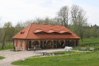 Berghofas muižā atrodas arī Latvijas Piena muzejs - tajā apkopoti eksponāti un liecības par Latvijas piensaimniecības vēsturi 3