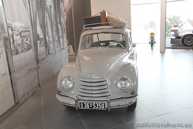DKW 3=6 Sonderklasse Typ F 91, 1955. gads, 72 600 eksemplāri, 115 km/h 43454
