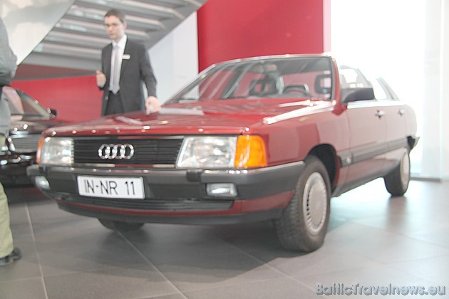 Audi 100, 1982-1990. gads, 1 097 877 eksemplāri, 200 km/h 43462