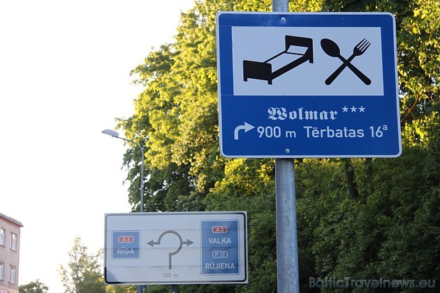 Valmieras ceļa norādes informē par kultūras objektiem un tūrisma pakalpojumiem 44604