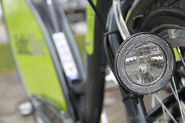 Nomas maksa par velosipēdu izmantošanu tiek aprēķināta par katru stundu, norēķins notiek ar kredītkarti Nomas maksa par velosipēdu izmantošanu tiek aprēķināta par katru stundu, norēķins notiek ar kredītkarti 45433