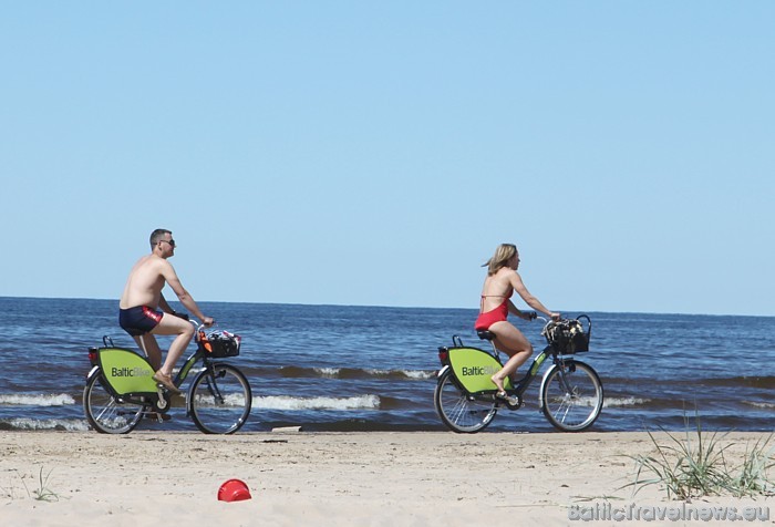 BalticBike nomas velosipēdi aktīvi tiek izmantoti pludmalē 45743