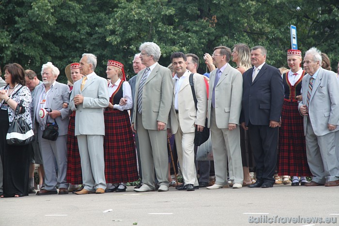X Latvijas skolu jaunatnes dziesmu un deju svētki 45963