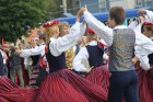 X Latvijas skolu jaunatnes dziesmu un deju svētki 11