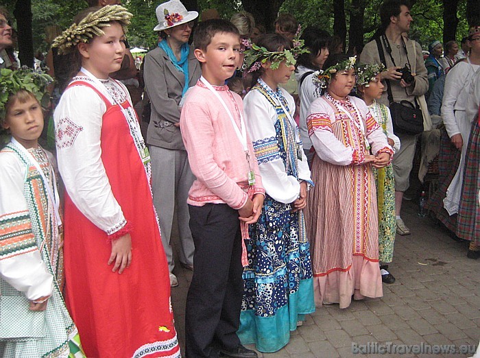 Mazākumtautību ansamblis 46086
