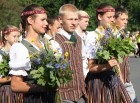X Latvijas skolu jaunatnes dziesmu un deju svētku gājiens 10
