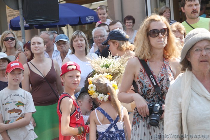 Skatītāji un līdzjutēji 46636