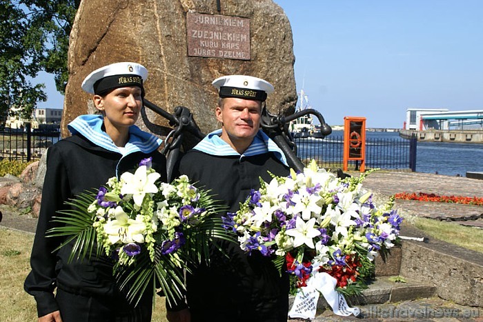 Šogad 9.-11.07. Ventspilī notika Jūras svētki - to tradīcija ir godināt jūrniekus un zvejniekus, kuru kaps ir jūras dzelme 46907