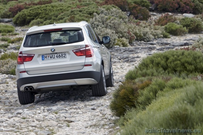 BMW X3 xDrive20d būs pieejams ar sešu pārnesumu manuālo ātrumkārbu vai 8 pārnesumu automātisko ātrumkārbu BMW X3 xDrive20d būs pieejams ar sešu pārnesumu manuālo ātrumkārbu vai 8 pārnesumu automātisko ātrumkārbu 46936