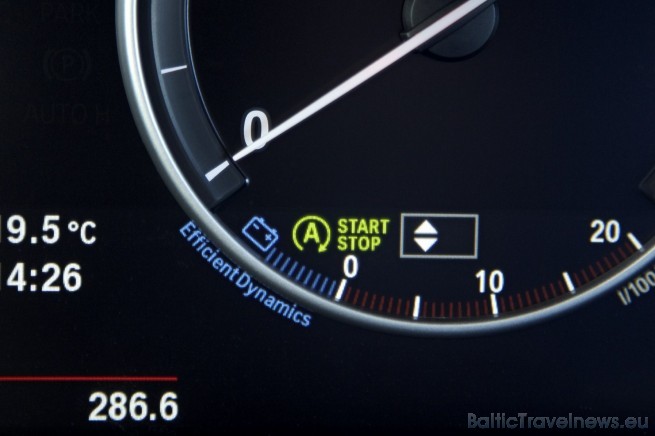 Jaunais BMW ir apgādāts ar start-stop funkciju 46945