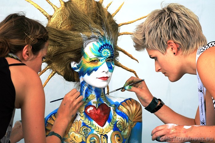 Laikā no 16.-18.07.2010 Austrijā norisināsies grandiozais pasaules ķermeņa apgleznošanas festivāls World Bodypainting Festival 2010
Foto: © World Bod 46947