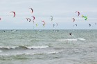 Jūlija pēdējās nedēļas nogalē no 29.07.-01.08.2010 Ventspils pilsētas pludmalē jau sesto gadu norisināsies plašākā kaitborda entuziastu un profesionāļ 1
