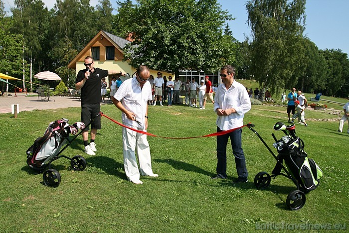 Jaunajam golfa laukumam par godu Reiņa trase kopā ar Siguldas novada domi organizē golfa turnīru Siguldas kauss 2010 47296