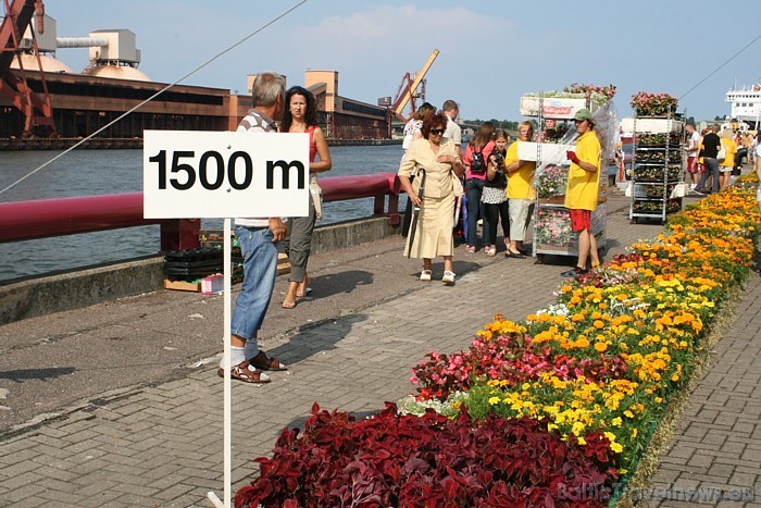 Sasniegta jau 1500 metru atzīme, bet paklāja veidošana turpinās 47474