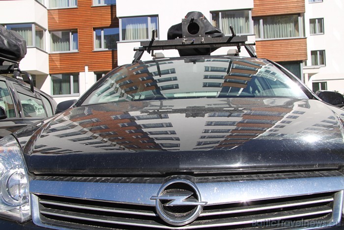 Google street view Opel automašīnas ir aprīkotas ar automātisko ātrumkārbu un 1,6 litru motoru