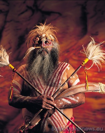 Aborigēns ar tradicionālo krāsojumu
Foto: SATC 49421