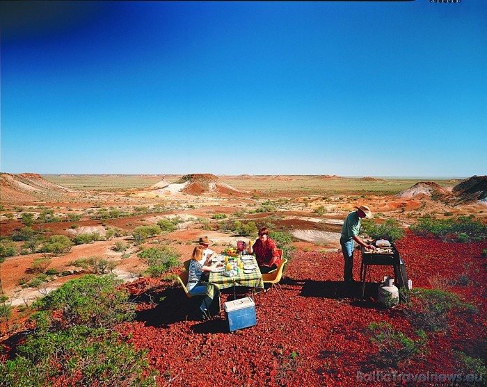 Pikniks Austrālijā kļūst neaimirstams fascinējošo dabas skatu dēļ
Foto: SATC 49430