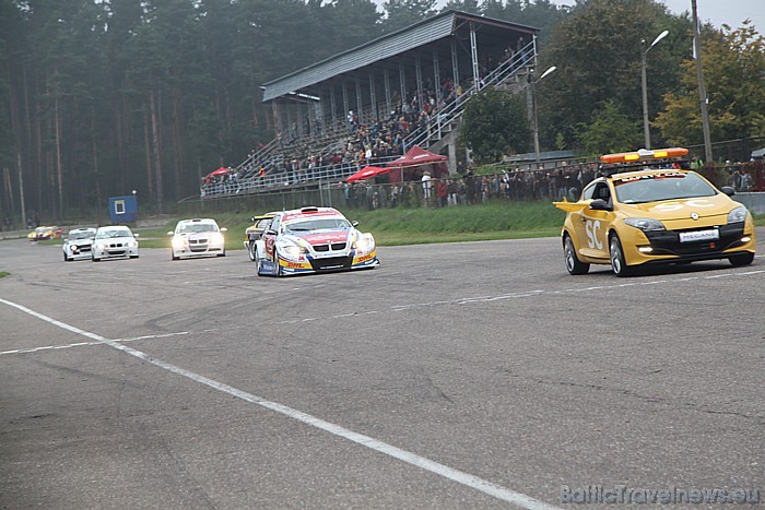 Biķernieku trasē risinājās 11.09.2010 autosacīkstes autošosējā - 1000km Grand Prix Riga 49713