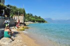 Tieši maigā klimata dēļ atpūtnieku populārākais gada mēnesis atpūtai pie Gardas ezera ir augusts 
Foto: Fototeca ENIT/Gino Ciancibr 9