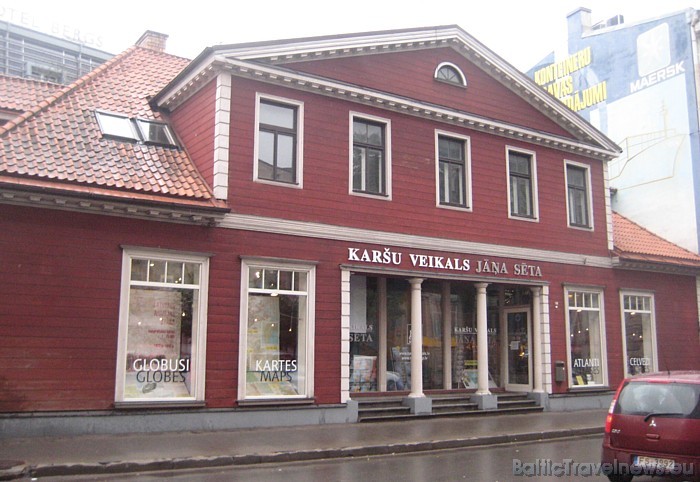 Specializētais karšu izdevniecības veikals Jāņa sēta atrodas Rīgā, Elizabetes ielā 83/85 51482