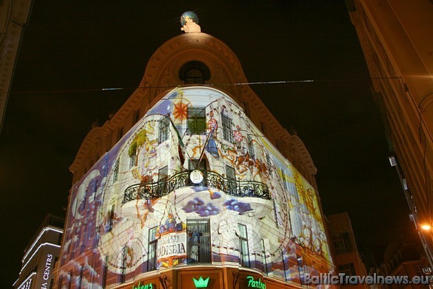 Festivāla pamatideja ilgtermiņā ir padarīt Rīgu starojošu gada tumšākajā laikā, radot svētku noskaņu ne tikai rīdziniekiem, bet arī visas Latvijas ied Festivāla pamatideja ilgtermiņā ir padarīt Rīgu starojošu gada tumšākajā laikā, radot svētku noskaņu ne tikai rīdziniekiem, bet arī visas Latvijas ied 52283