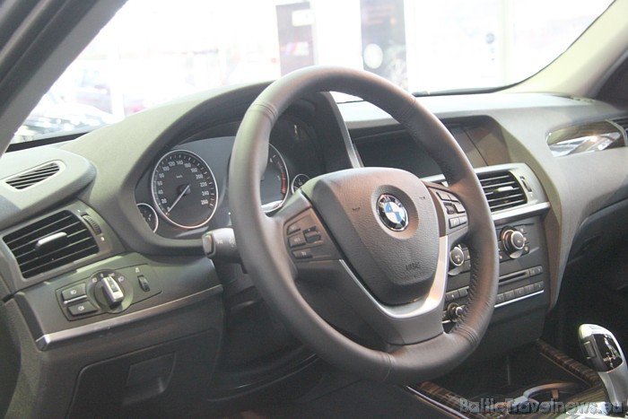 Jaunais BMW X3 BM Auto salonā 52410