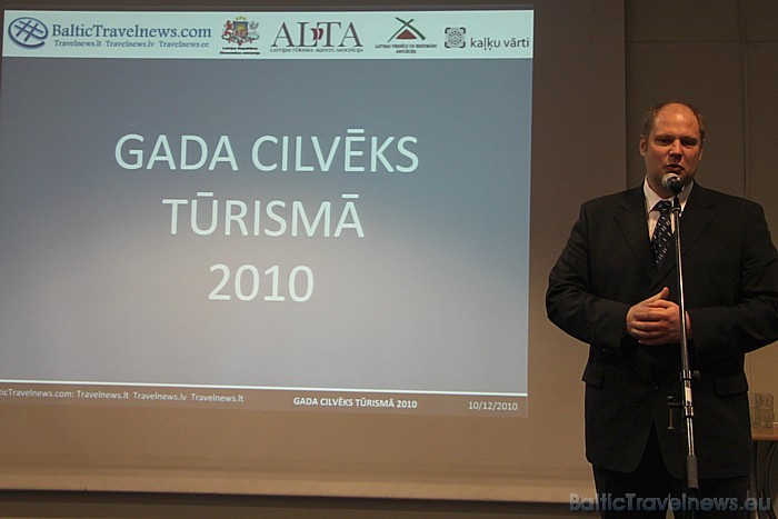Latvijas Tūrisma attīstības valsts aģentūras vadītājs Armands Slokenbergs aicina vairot Latvijas tūrisma nozīmi mūsu valsts tautsaimniecībā. Ekonomika Latvijas Tūrisma attīstības valsts aģentūras vadītājs Armands Slokenbergs aicina vairot Latvijas tūrisma nozīmi mūsu valsts tautsaimniecībā. Ekonomika 52939