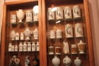 Muzejā apskatāmi arī 320 dažādi medikamenti, ko Latvijā ražoja 20. gadsimta sākumā 18