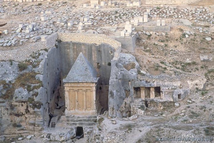 Pat mūsdienās Jeruzalemē ik pa laikam tiek atklāta kāda jauna senatnes liecība
Foto: www.goisrael.com 53153