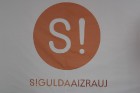 Zīmolu izstrādājuši Siguldas novada domes tūrisma speciālisti un aģentūra „Frank&Stein”. Tas pauž Siguldas identitāti ar dinamiku, pamanamību un spēju 15