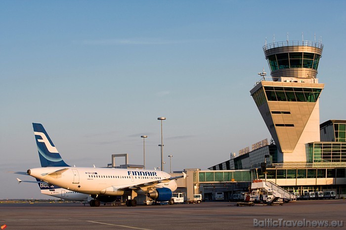 Katru dienu no Helsinku lidostas ceļā dodas aptuveni 300 lidmašīnu
Foto: Finavia 53580