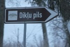 Dikļu pils atrodas 20 km attālumā no Valmieras un piedāvā atraktīvu atpūtu arī ziemas apstākļos 1