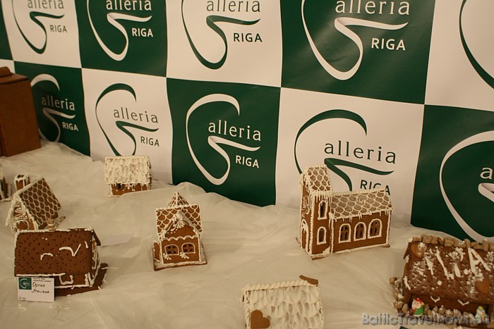 14.01.2011 jaunais tirdzniecības centrs Galleria Riga rīkoja pasākumu par godu unikālā Ziemassvētku projekta – Piparkūku pilsētas – noslēgumam 53986