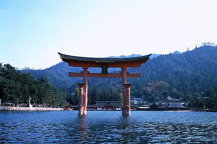 Japāna ir salu valsts Austrumāzijā. Tā sastāv no 6852 salām, bet lielākās četras ir Hokaido, Honsju, Sikoku un Kjusju
Foto: © JNTO 54245