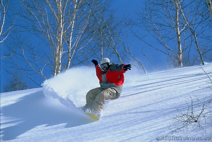 Japāna ir lieliska vieta, kur nodarboties ar ziemas sporta veidiem - slēpošanu, snovošanu
Foto: © JNTO 54267