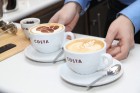 Costa šobrīd pieder vairāk nekā 1200 kafijas veikali Lielbritānijā un Īrijā, kā arī vairāk kā 600 veikali 11 Eiropas valstīs, Krievijā, Ķīnā un citur 19