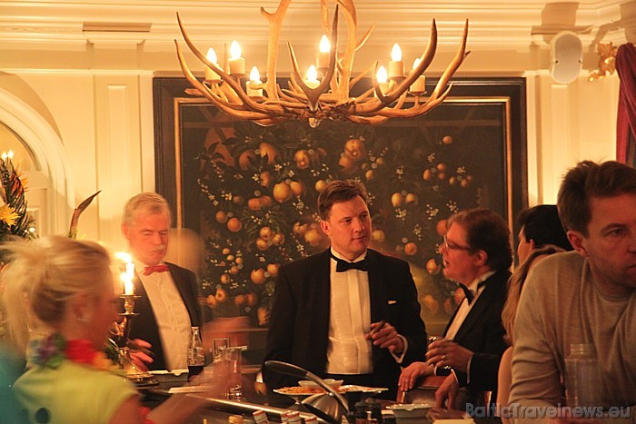 Piecu zvaigžņu viesnīca Grand Palace Hotel Rīga un restorāns Suite 29.01.2011 rīkoja tropisku balli par godu «karstai vasarai» 54492
