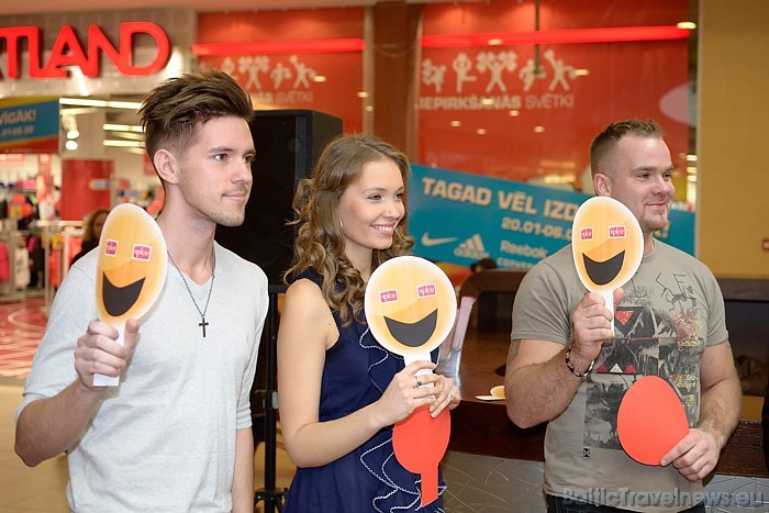 Sacensību dalībnieku vērtētāji bija mūziķi Markuss Riva, Andris Kivičš un TV seja Anna Rozīte
Foto: Kaspars Garda Sacensību dalībnieku vērtētāji bija mūziķi Markuss Riva, Andris Kivičš un TV seja Anna Rozīte
Foto: Kaspars Garda 54774