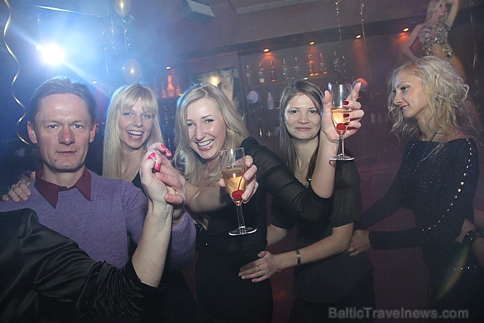 Novatours ielīksmo vasaras ceļojumu sezonu naktsklubā «Scandal». Vairāk bilžu - www.TurismaBizness.lv Novatours ielīksmo vasaras ceļojumu sezonu naktsklubā «Scandal». Vairāk bilžu - www.TurismaBizness.lv 55960