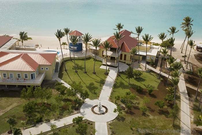 Lighthouse Bay Resort piedāvā atpūtu 18 cilvēkiem, kas visiem kopā dienā izmaksā 18 000 ASV dolāru 56806