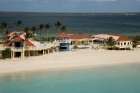 Atpūtas centrs Lighthouse Bay Resort atrodas Karību valstī Antigva un Barbuda, kas vien jau daudzos ceļotājos izraisa interesi 2
