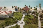 Lighthouse Bay Resort piedāvā atpūtu 18 cilvēkiem, kas visiem kopā dienā izmaksā 18 000 ASV dolāru 3