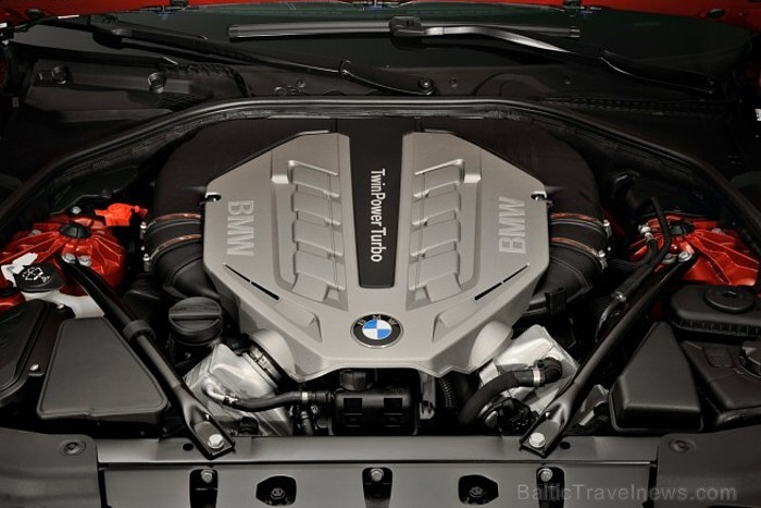 Jaunais BMW 6.sērijas Coupé F13 prezentējas bildēs 56926