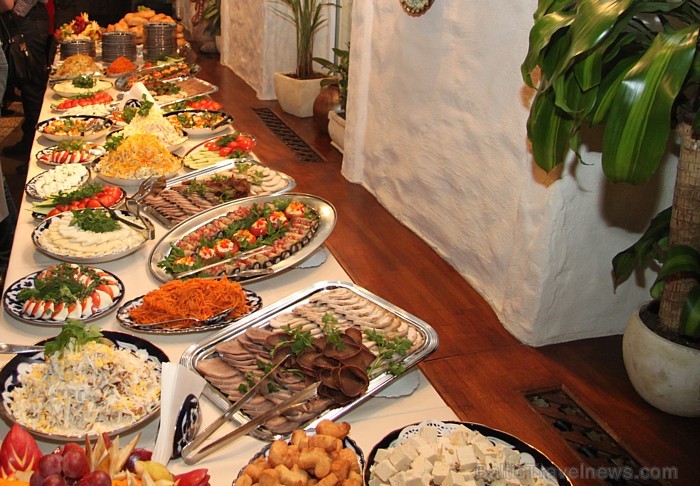 Rīgas restorāns Uzbekistāna (www.uzbekistana.lv, Bruņinieku iela 33) svin uzbeku Jauno gadu - Navruz