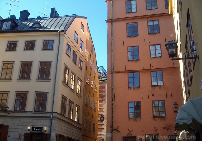 Stokholmas vecpilsēta Gamla stan atrodas uz atsevišķas salas un tieši tur rodams Zviedrijas galvaspilsētas pirmsākums 57762
