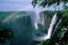 Victoria ūdenskritums atrodas uz Zambijas un Zimbabves valstu robežas. Viktorijas ūdenskritums ir viens no 7 pasaules brīnumiem 12
