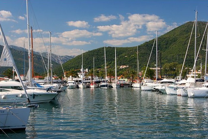 Jahtu piestātne Melnkalnē
Foto: Leo Perunovic 58464