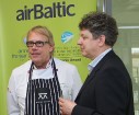 Lidsabiedrības airBaltic biznesa klases ēdienus prezentē populārais šefpavārs Mārtiņš Rītiņš 7